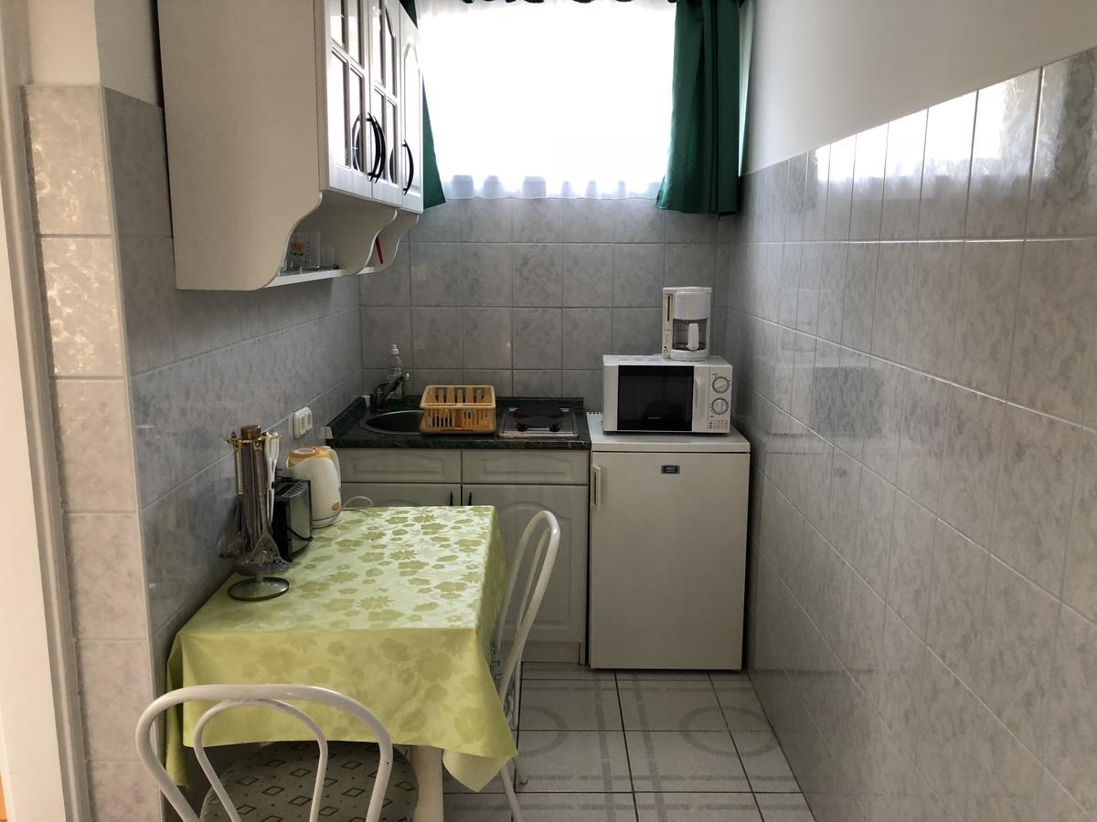 Pacsirta Apartman Lenti Exterior photo